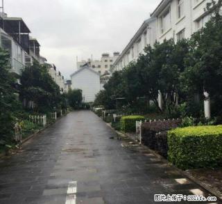 隆阳【金诺房产】园丁小区3 3室1厅94平米 简单装修 面议 - 保山28生活网 bs.28life.net